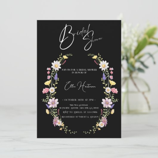 Rustikale Wildblume Bridal Bash Einladung (Stehend Vorderseite)