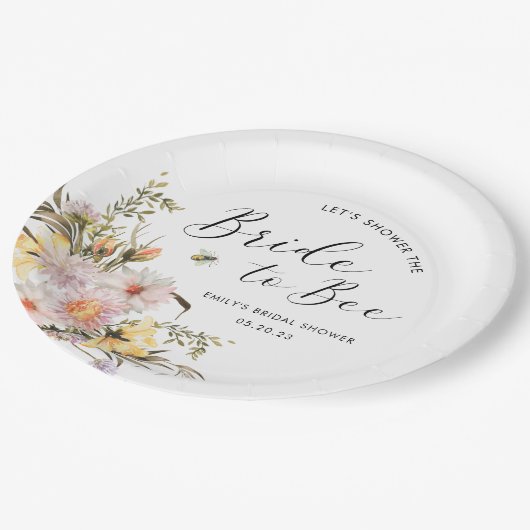 Rustikale Wildblume Brie to Bee Brautparty Pappteller (Schrägansicht)