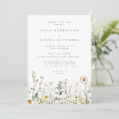 Rustikale Wildblume Meadow Wedding Einladung (Stehend Vorderseite)