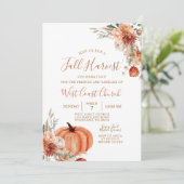 Rustikale Wildblume Pumpkin Fall Harvest Celebrati Einladung (Stehend Vorderseite)