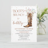 Rustikale Wildblumen Braun Stiefel Brautparty Einladung (Stehend Vorderseite)