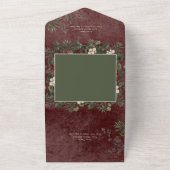 Rustikale Winter Berries & Pine Burgund Abendessen All In One Einladung (Außenbereich)