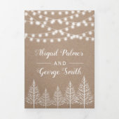 Rustikale Winterhochzeit mit Bäumen und Lichtern Dreifach Gefaltete Einladung (Cover)