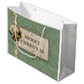 Rustikale Winterlandschaft auf grünem Damast Große Geschenktüte (Vorderseite Schrägansicht)