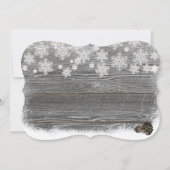 Rustikale Winterschneeflocken & Pinecones Einladun Einladung (Rückseite)