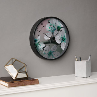Rustikale zeitgenössische Aquamarine Blume Uhr