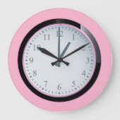 Rustikale, zeitgenössische Rundpink-Acrylwand-Uhr Große Wanduhr (Vorderseite)