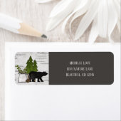 Rustikaler Bär auf der Birkenrinde-Adresse (Insitu)