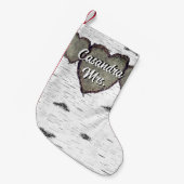 Rustikaler Bark Wood CarveHerzgrüne Brown Kleiner Weihnachtsstrumpf (Vorderansicht (hängend))