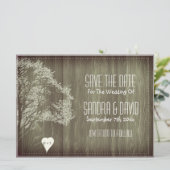 Rustikaler Baum mit Ankündigung Datum freihalten (Stehend Vorderseite)