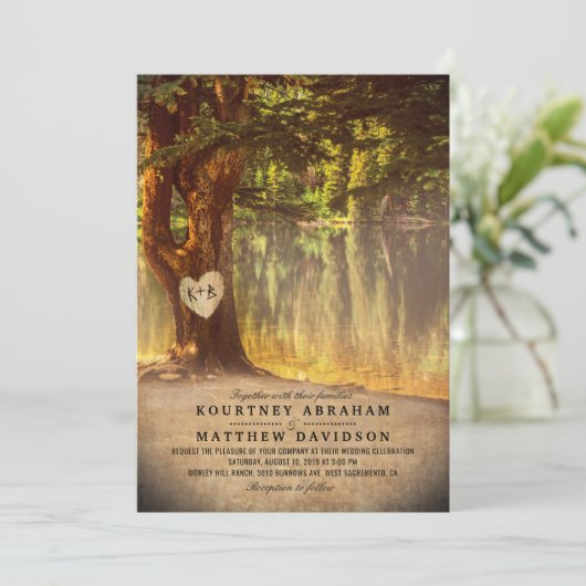 Rustikaler Baumsee Hochzeit Einladung (Stehend Vorderseite)