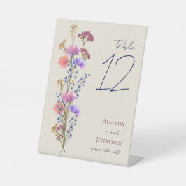 Rustikaler Beige Akryllischer Blumentisch Nr. Sockelschild