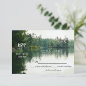 Rustikaler Bergsee Silhouette Hochzeit RSVP Karte (Stehend Vorderseite)