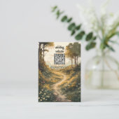 Rustikaler Bergwald Evergreen Wedding QR Code Begleitkarte (Stehend Vorderseite)