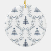 Rustikaler Blauer Winterwald Skandinavien Weihnach Keramik Ornament (Hinten)