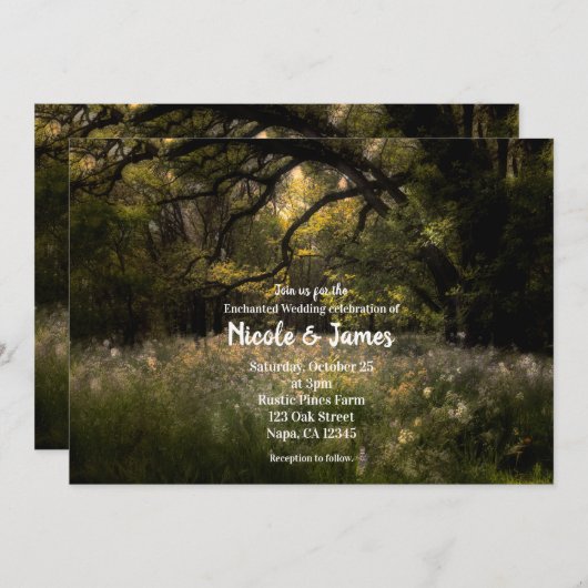 Rustikaler, blumengeschmückter Waldbaum Hochzeitwa Einladung (Vorne/Hinten)