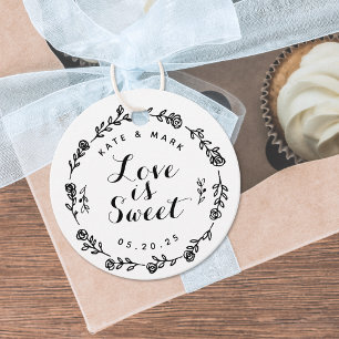Rustikaler Blumenkranz Love is Sweet Hochzeit Geschenkanhänger