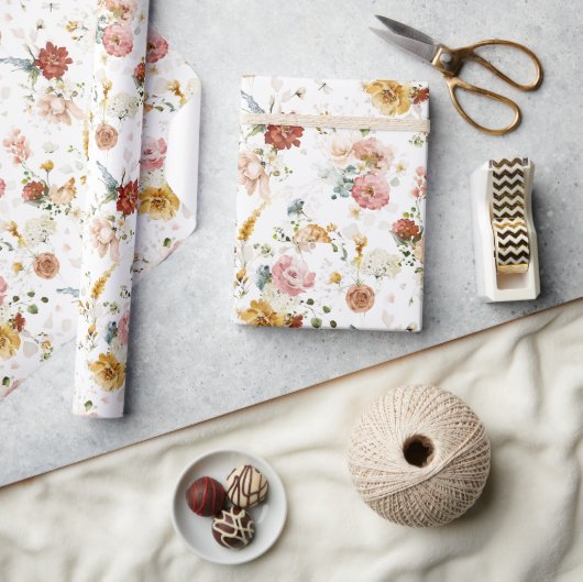 Rustikaler Boho-Blumengarten Geschenkpapier (Kunsthandwerk)