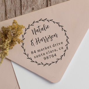 Rustikaler botanischer Landkranz Hochzeitsadresse Permastempel
