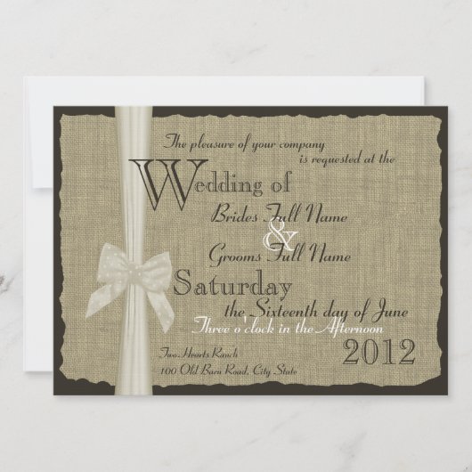 Rustikaler Bow und Burlap Wedding 7,5 in. Einladung (Vorderseite)