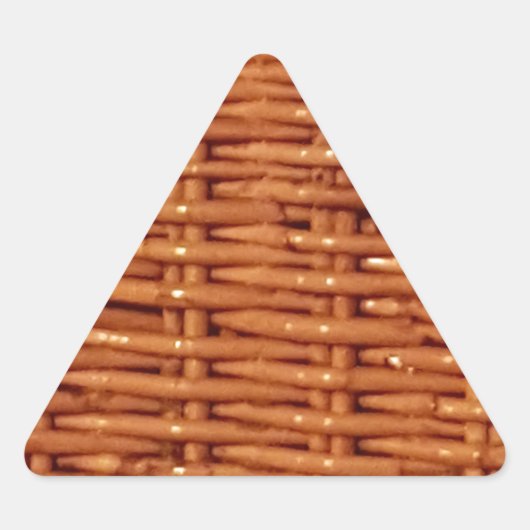 Rustikaler brauner Wicker Picnic Basket Country St Dreieckiger Aufkleber (Vorderseite)
