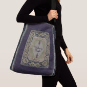 Rustikaler Bucheinband sackt Sturmhöhe ein Tragetaschen Mit Langen Trägern (Von Nahem)