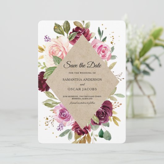 Rustikaler Burgundy Kraft farbiger Blumenrahmen Save The Date (Stehend Vorderseite)