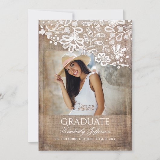 Rustikaler Burlap Lace String Lights Foto Abschlus Einladung (Vorderseite)