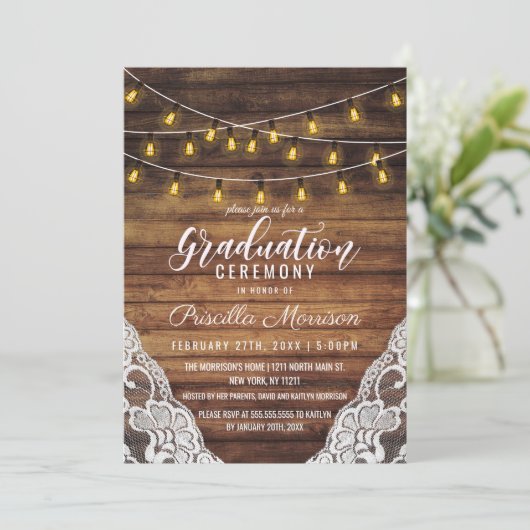 Rustikaler Country String Lights Abschluss Einladung (Stehend Vorderseite)