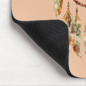 Rustikaler Creme Boho Federn Traumfänger Mousepad (Ecke)