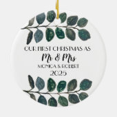 Rustikaler Eukalyptus Keepake Erste Weihnachten Keramik Ornament (Hinten)