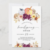Rustikaler Fall Floral Pumpkin Script Friendsgivin Einladung (Vorderseite)