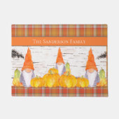 Rustikaler Fall Gnome karierter Kürbis Fußmatte (Vorderseite)