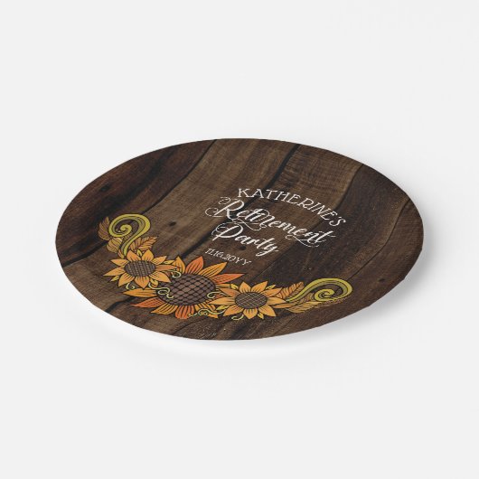 Rustikaler Fall | Herbstsonnenblumen Party zur Ruh Pappteller (Schrägansicht)