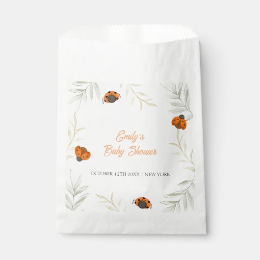 Rustikaler Fall Ladybug Grüne Kinderdusche Geschenktütchen (Vorderseite)