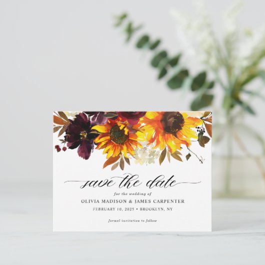 Rustikaler Fall Sonnenblumenhochzeit retten Datum Ankündigungspostkarte (Stehend Vorderseite)