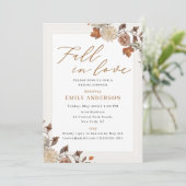 Rustikaler Fall Zunahmung des Brautparty der Liebe Einladung (Stehend Vorderseite)