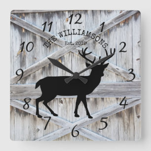 Rustikaler Familienname Holzhütte Deer Buck Große  Quadratische Wanduhr