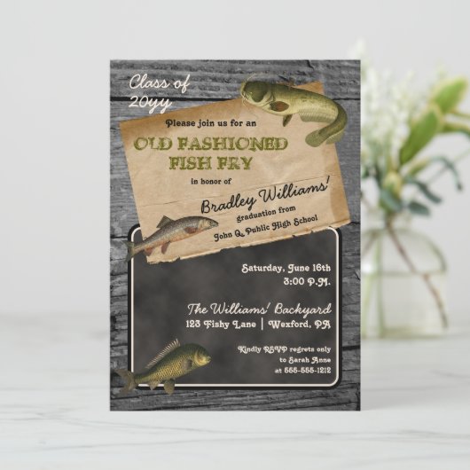 Rustikaler Fisch Abschluss Backyard Cookout Party Einladung (Stehend Vorderseite)