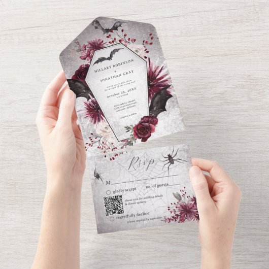 Rustikaler Gothic Black Burgundy Halloween QR Code All In One Einladung (Abreißen)