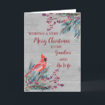Rustikaler Grandson und seine Ehefrau Frohe Weihna Karte<br><div class="desc">Frohe Weihnachten für Enkel und seine Ehefrau-Karte mit Aquarellmalerei,  ein Kardinal und Holzmuster und nachdenkliche Vers.</div>