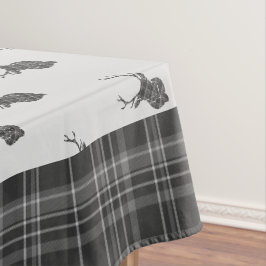 Rustikaler grauer Tartan und Stag Kopf Antler Tischdecke