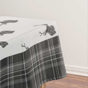 Rustikaler grauer Tartan und Stag Kopf Antler Tischdecke