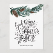 Rustikaler grüner Kiefernzapfen Gute Nachricht von Postkarte (Vorderseite)