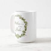 Rustikaler Grüner Kraut Berries Mutter der Braut Kaffeetasse (Vorderseite Links)