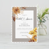 Rustikaler Herbst Sonnenblume Taupe Weißes Brautpa Einladung (Stehend Vorderseite)
