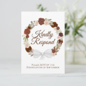 Rustikaler Herbstblumenschaden von Rose Hochzeit RSVP Karte (Stehend Vorderseite)