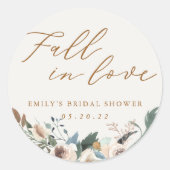 Rustikaler Herbstflorfall im Brautparty der Liebe Runder Aufkleber (Vorderseite)
