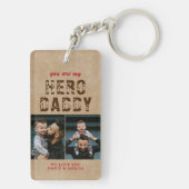 Rustikaler Hero Daddy Vatertag 2 FotoCollage Schlüsselanhänger (Rückseite)