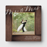 Rustikaler Herr & Mrs. Wedding Elegant Script Foto